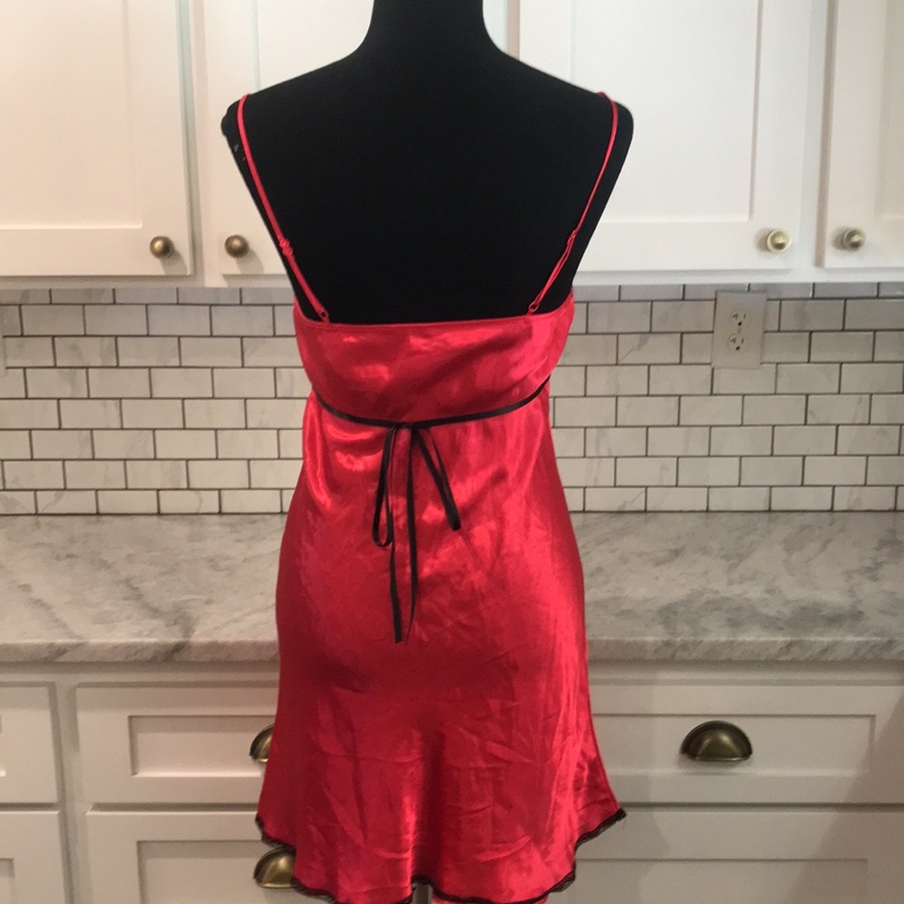Vintage Lingerie Gown Womens Medium Red Satin Chemise Lace Romantic Silky - Picture 5 of 8